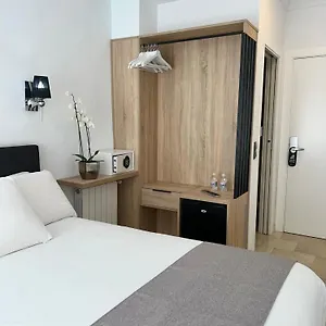 Pensjonat Abril, Nerja