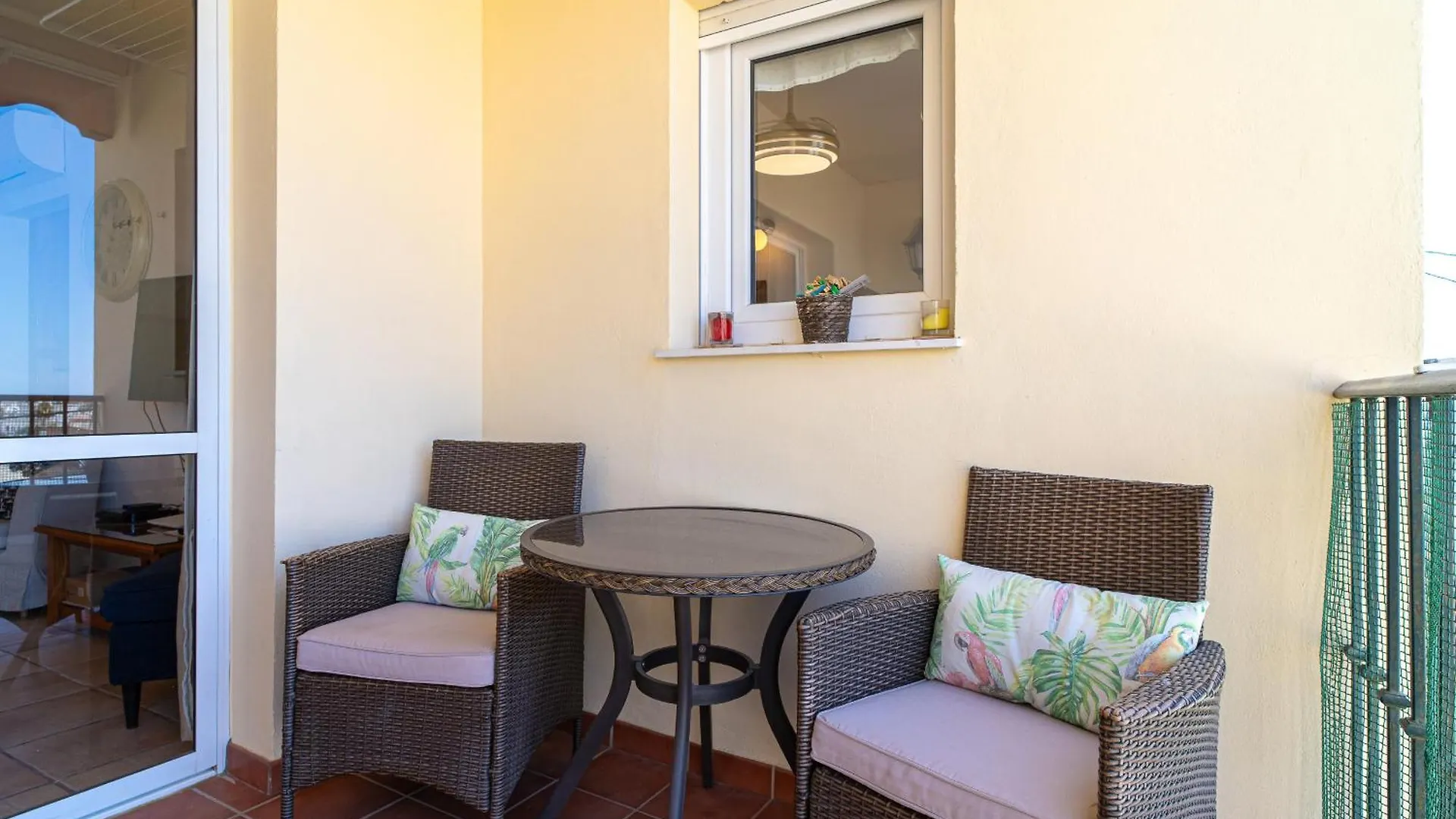 Carabeo Getaway 2000 By Casasol Apartment Nerja